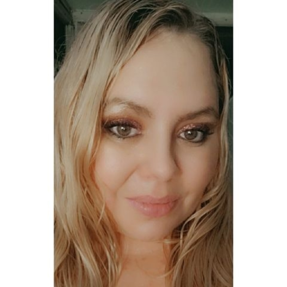 Meet your Posher, Tonya